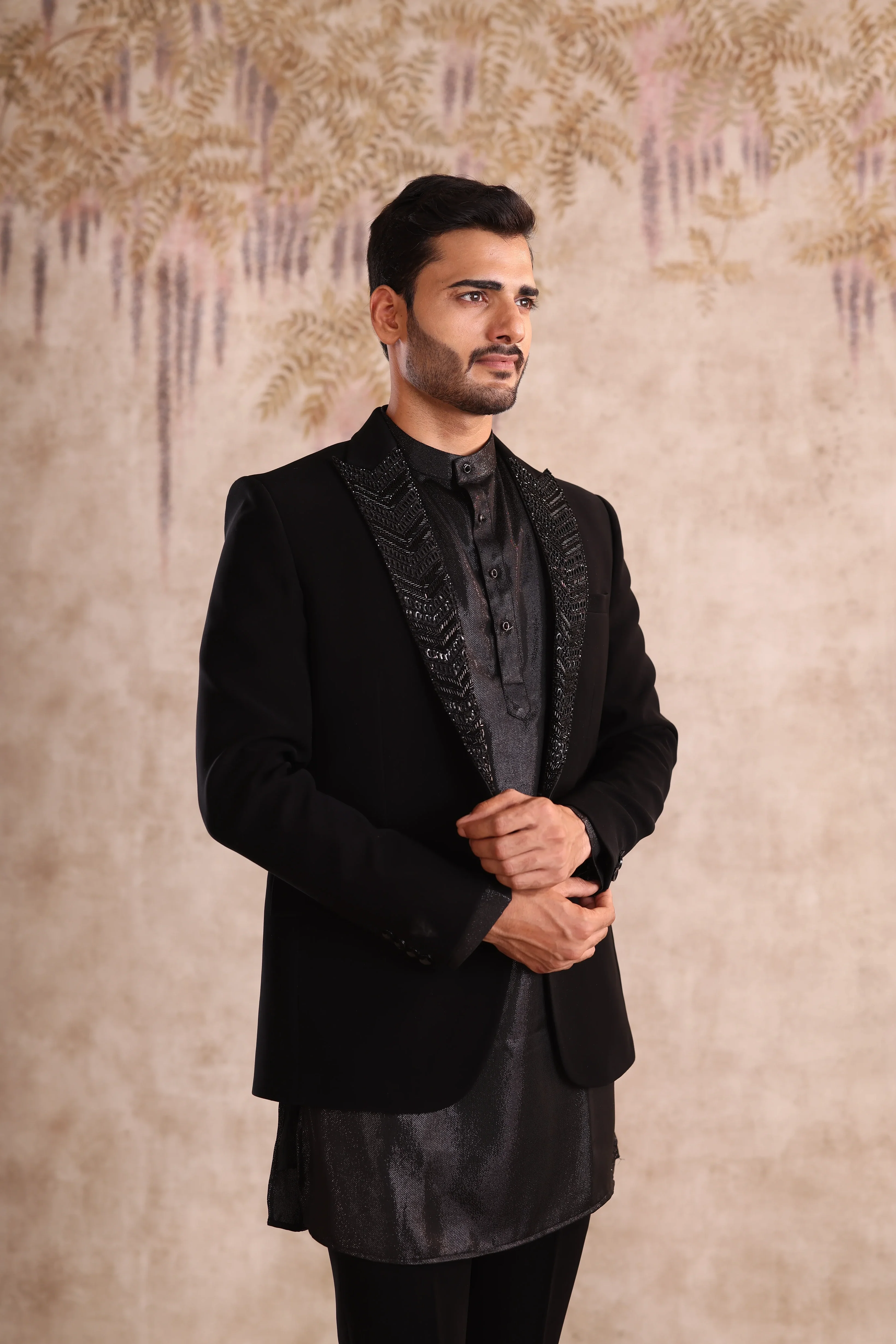 Peak embroidered lapel black  indo- western  with shimmering kurta - Image 4