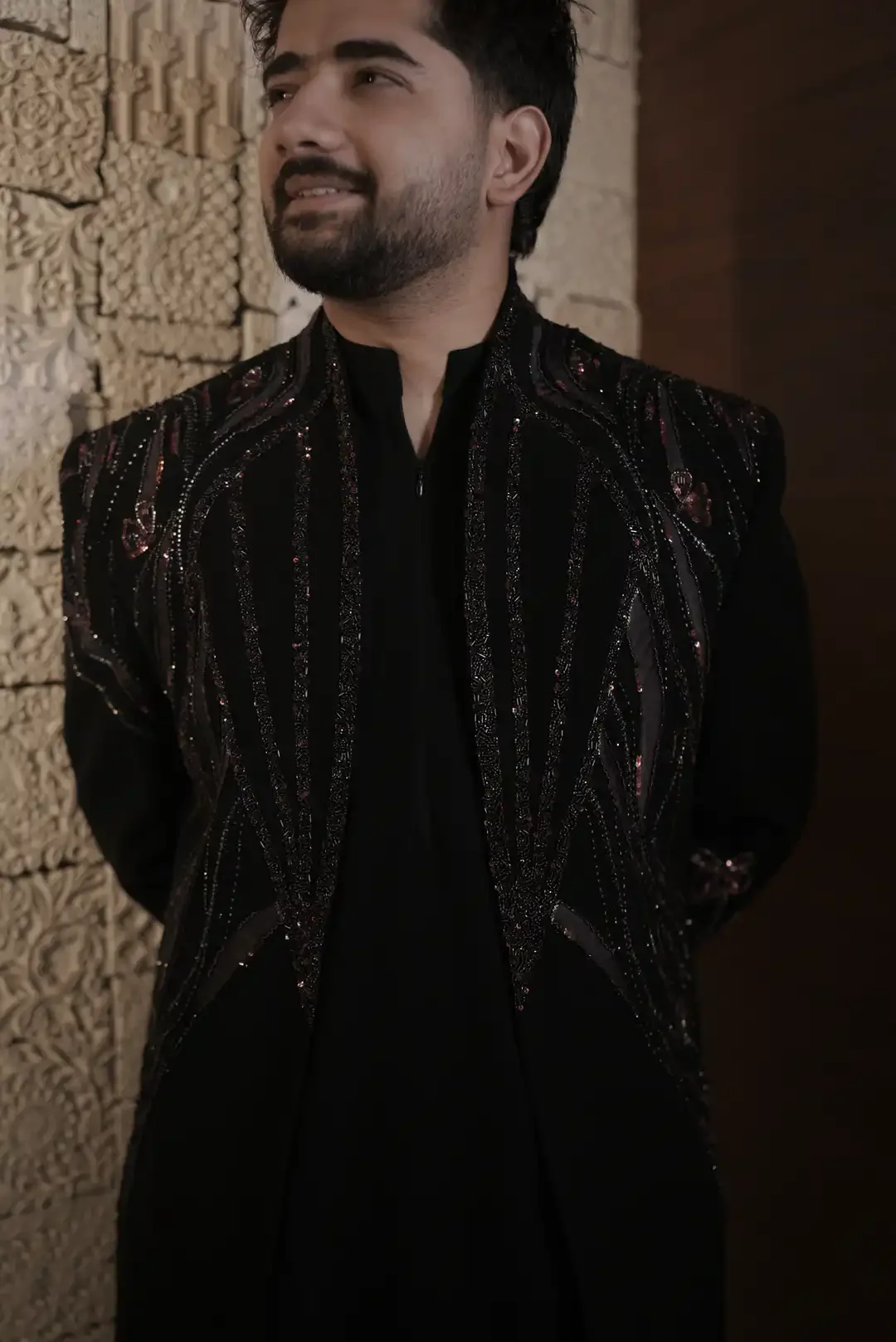 Black indo-western with geometric & floral motifs - Image 2