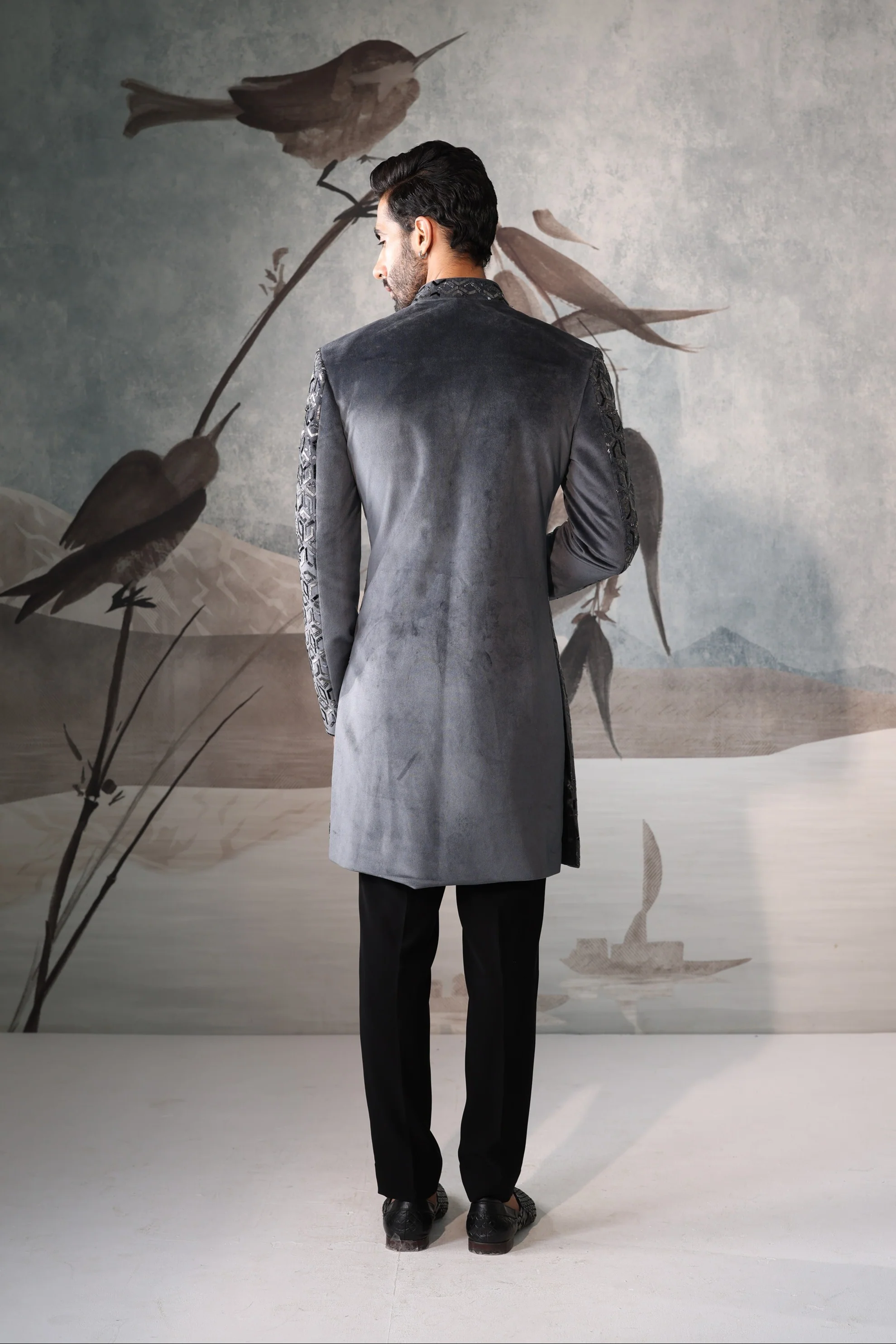 Grey indo-western with geometric pattern - Image 2