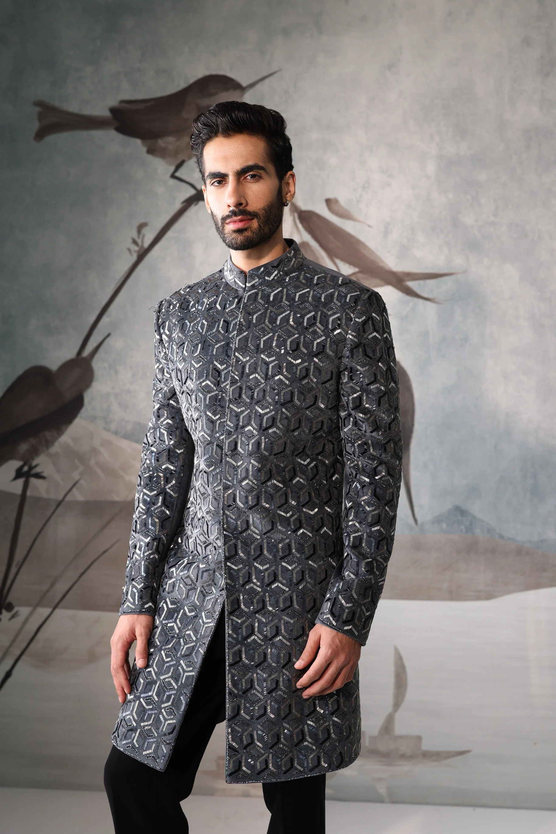 Grey indo-western with geometric pattern - Image 4
