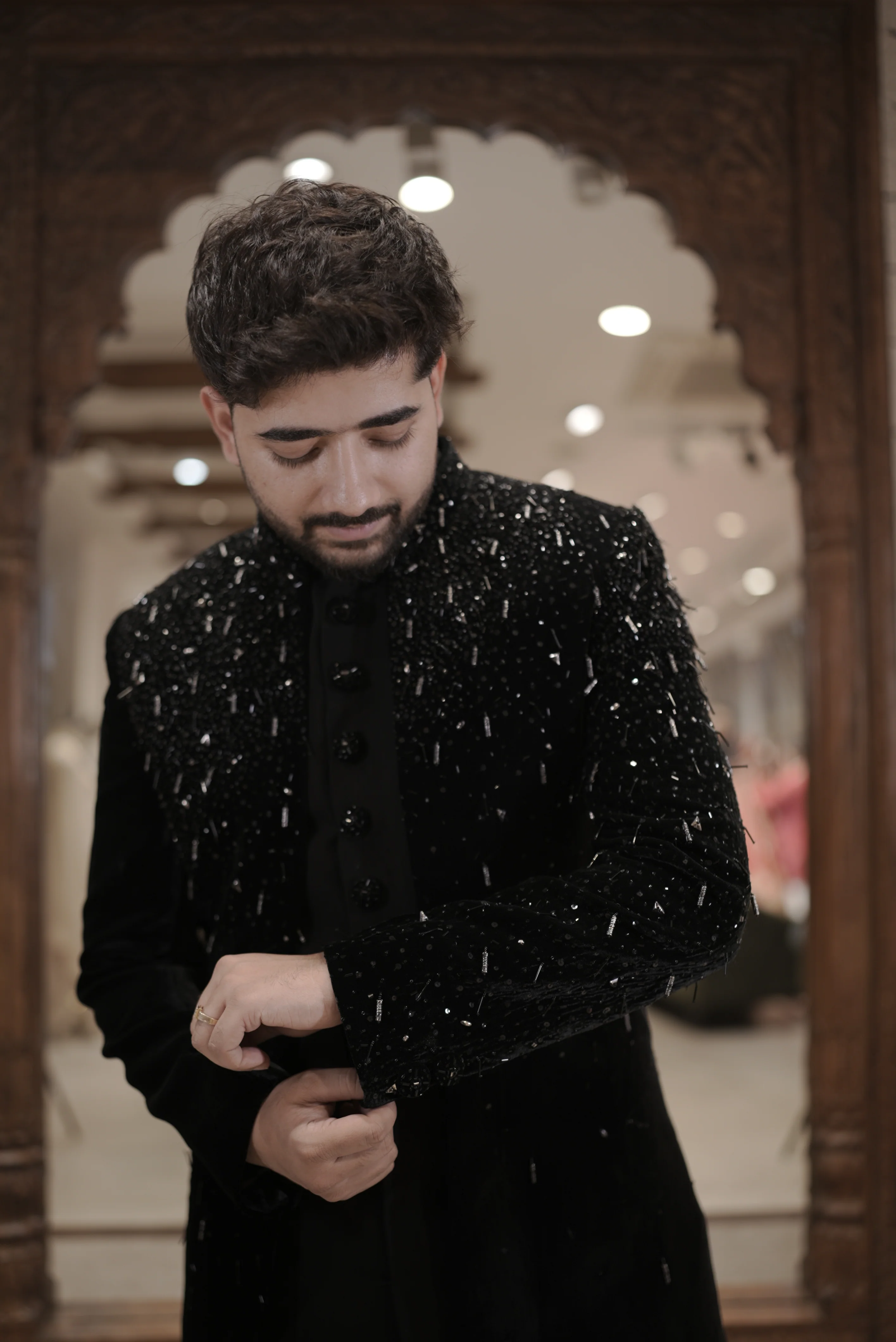Black velvet indo-western sherwani with sequin embellishments - Image 2