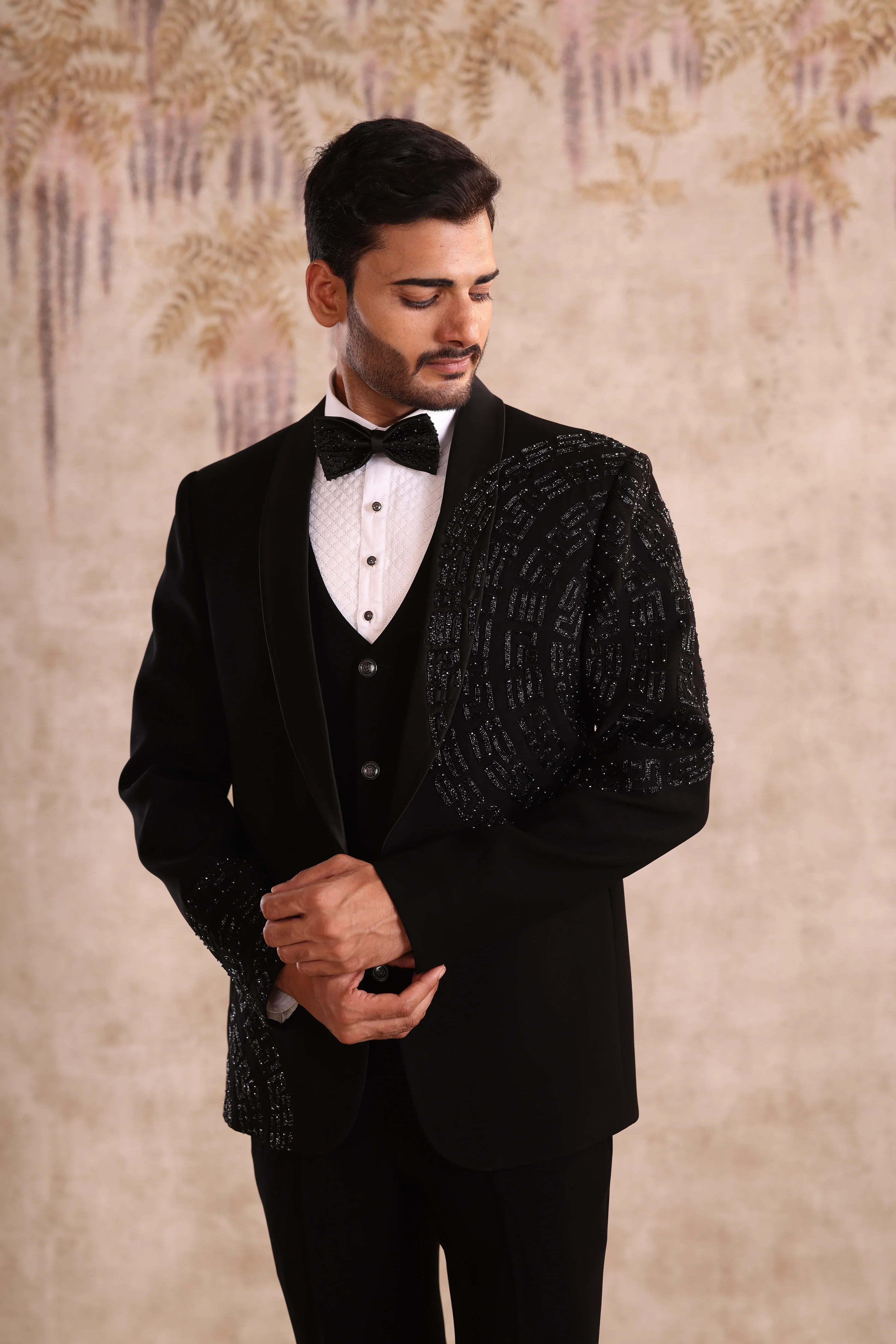 Black shawl lapel tuxedo with embroidery work - Image 3