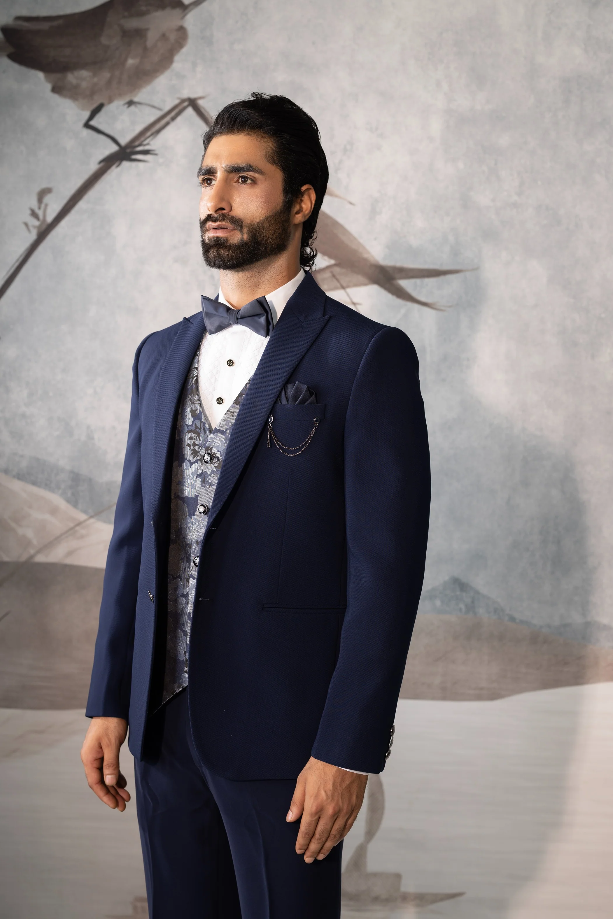 Formal suit with printed waistcoat - Image 3