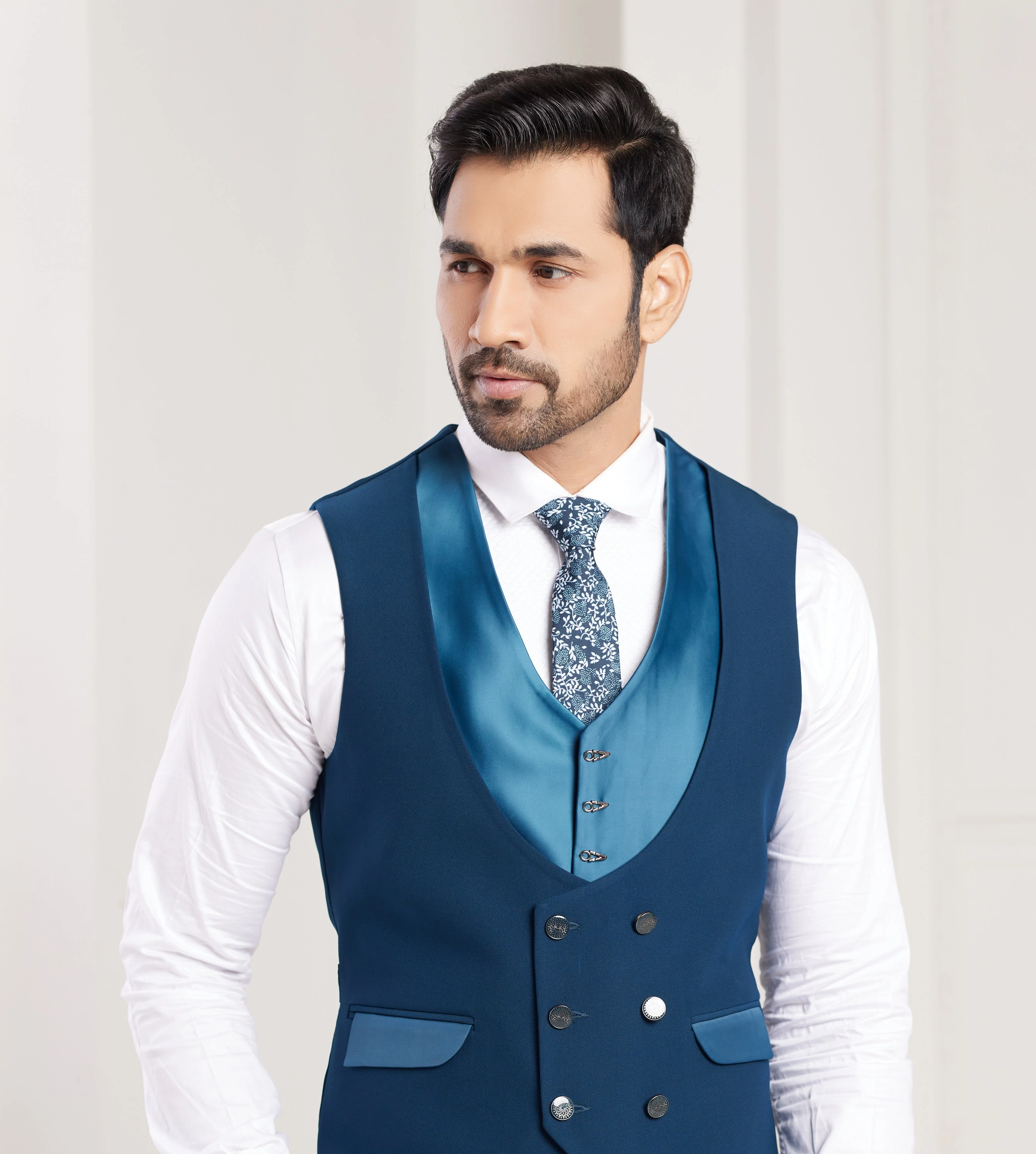 Blue textured mens tuxedo - Image 3