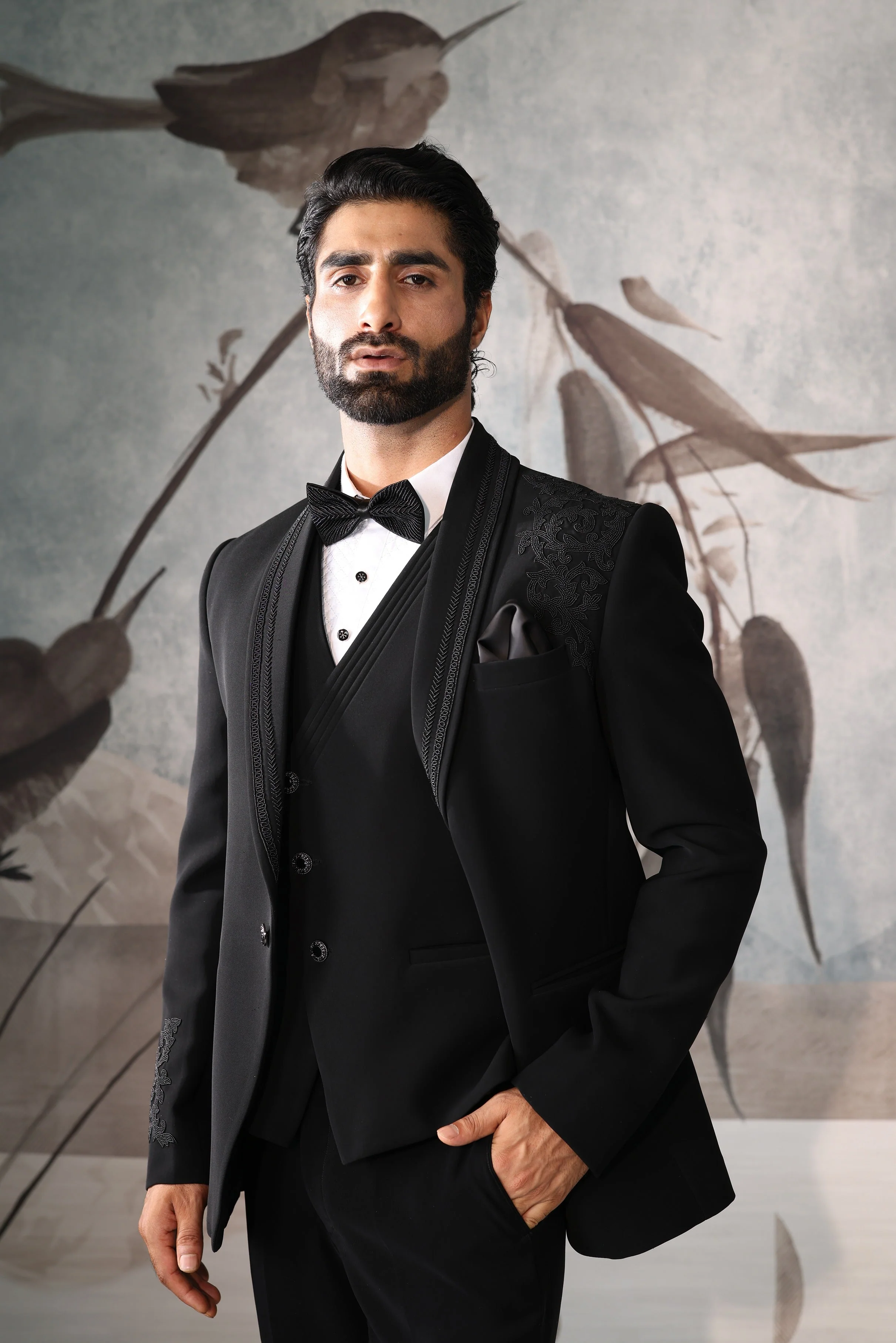 Classic Black tuxedo for men - Image 4