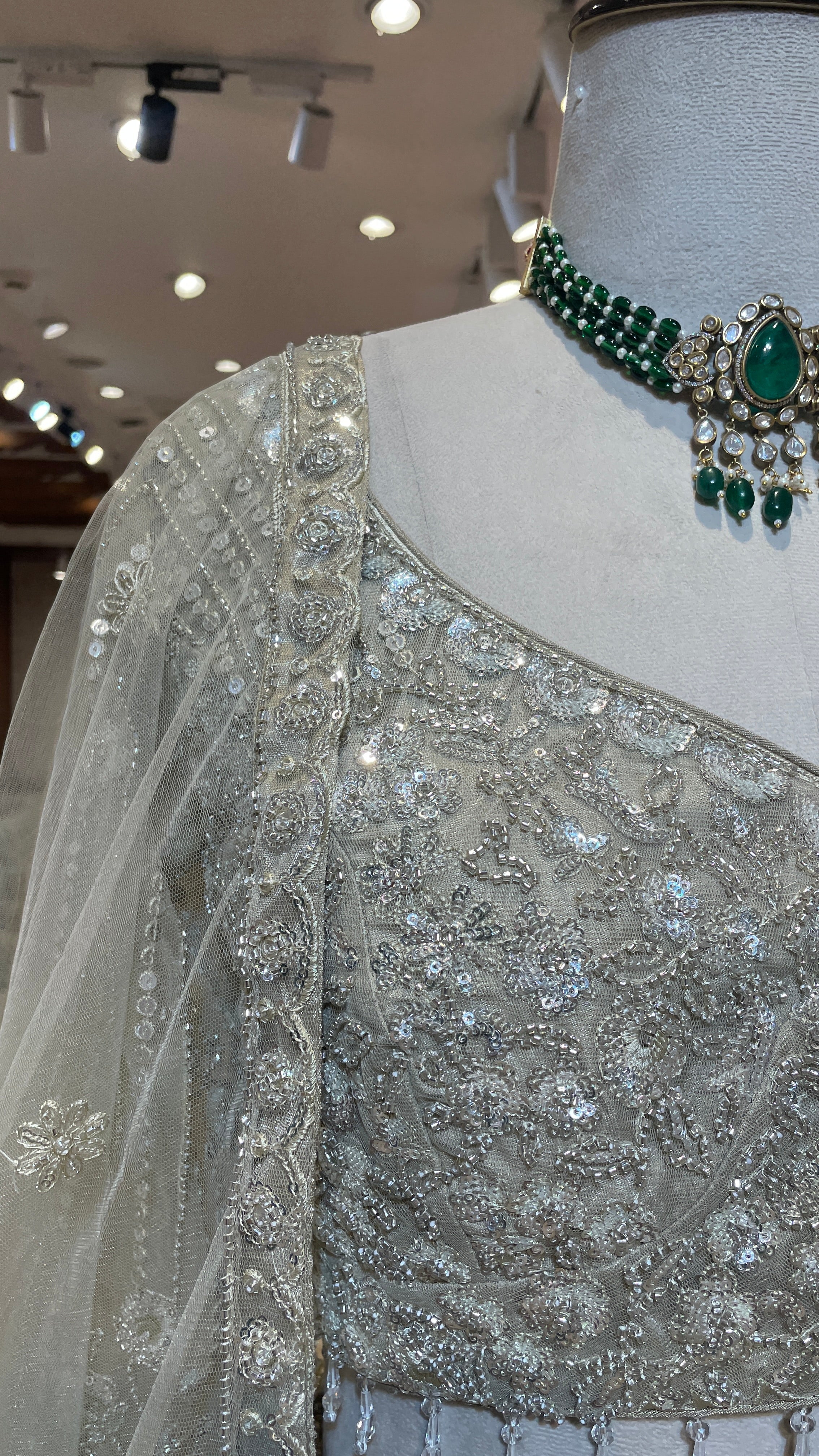 Cream net lehenga with cutdana and floral motifs - Image 3