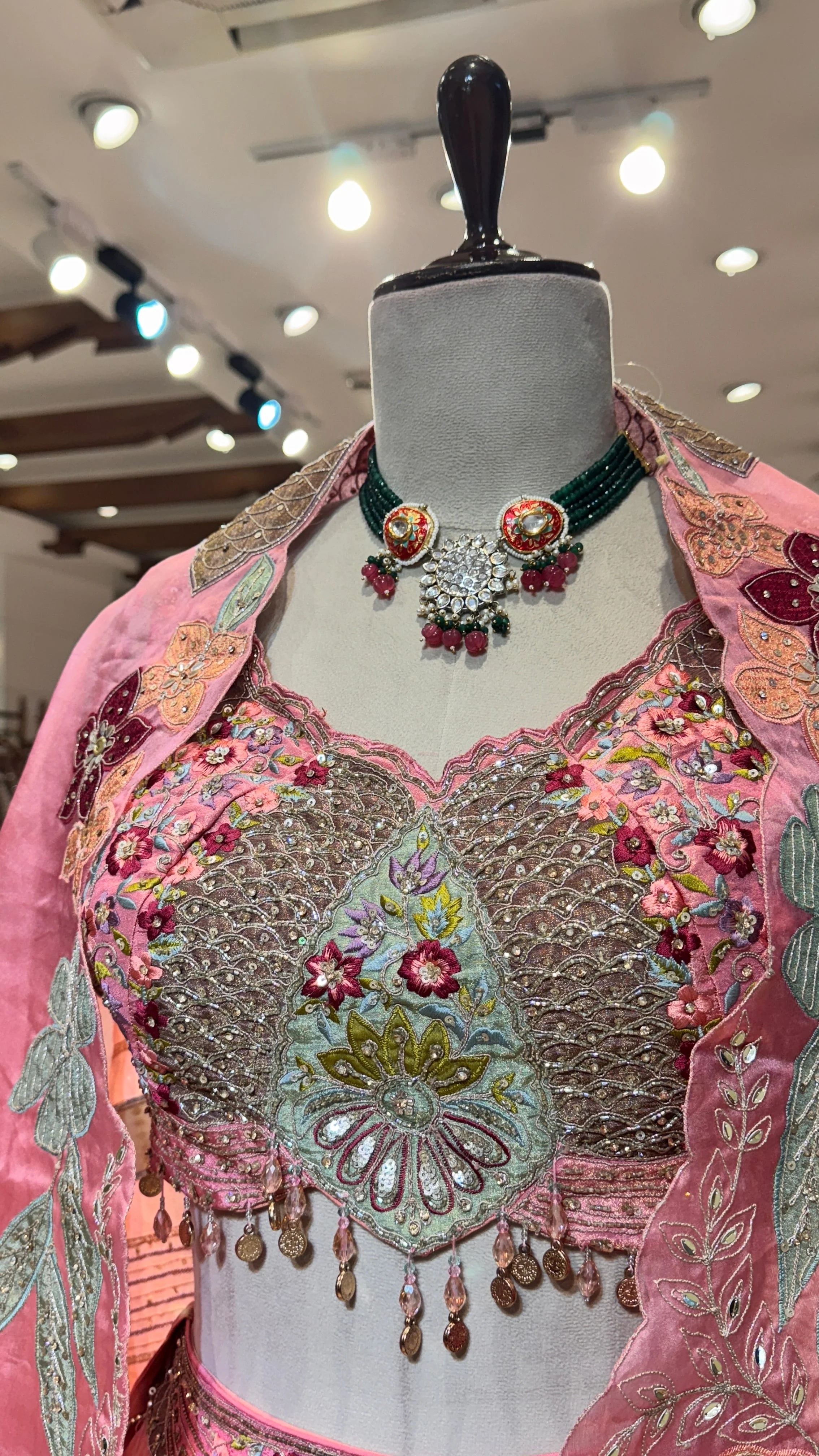Crushed floral lehenga - Image 3