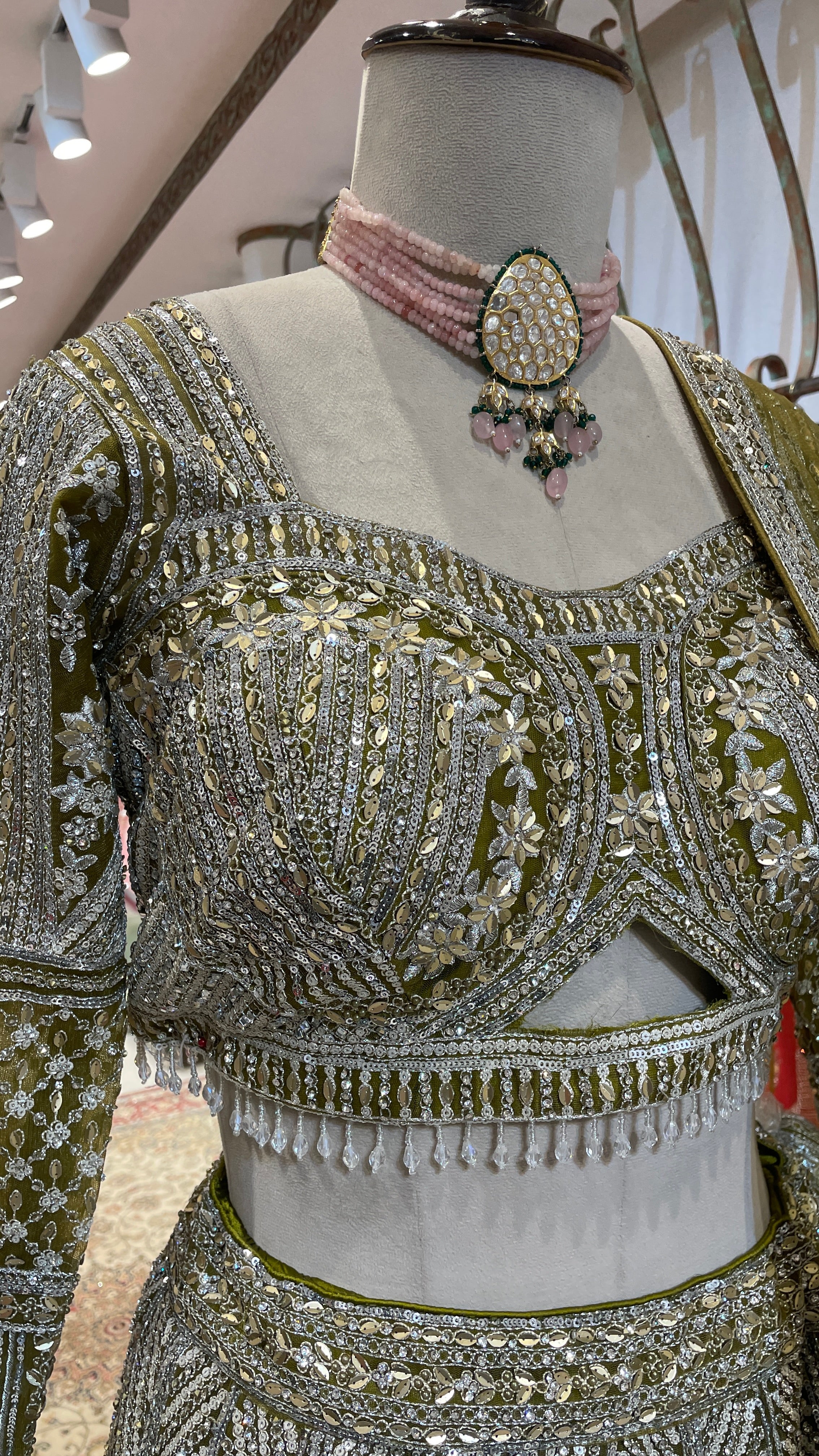 Green net lehenga with sequins embellishments - Image 3