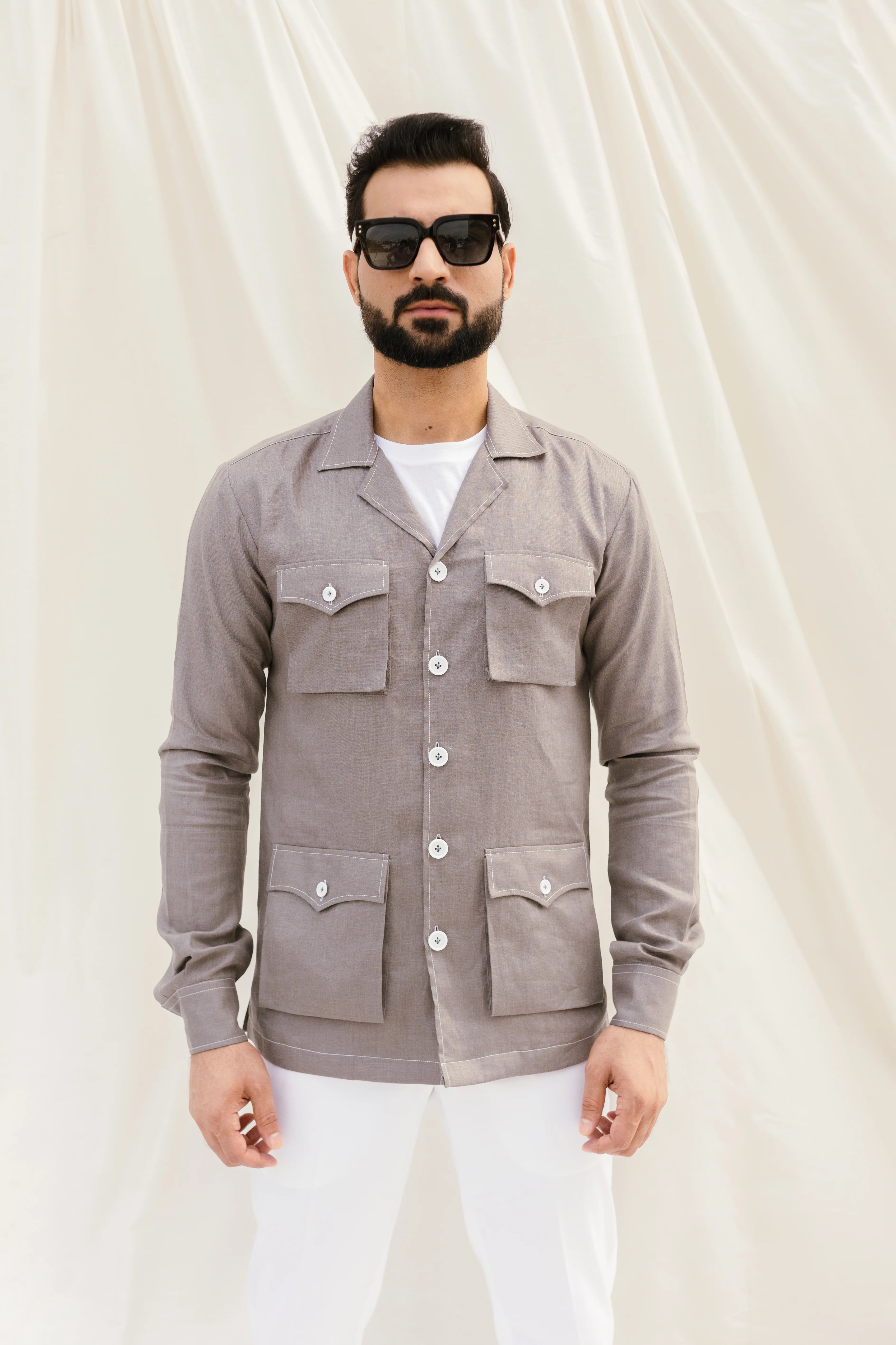 Handcrafted safari shirt in elegant grey - Image 2