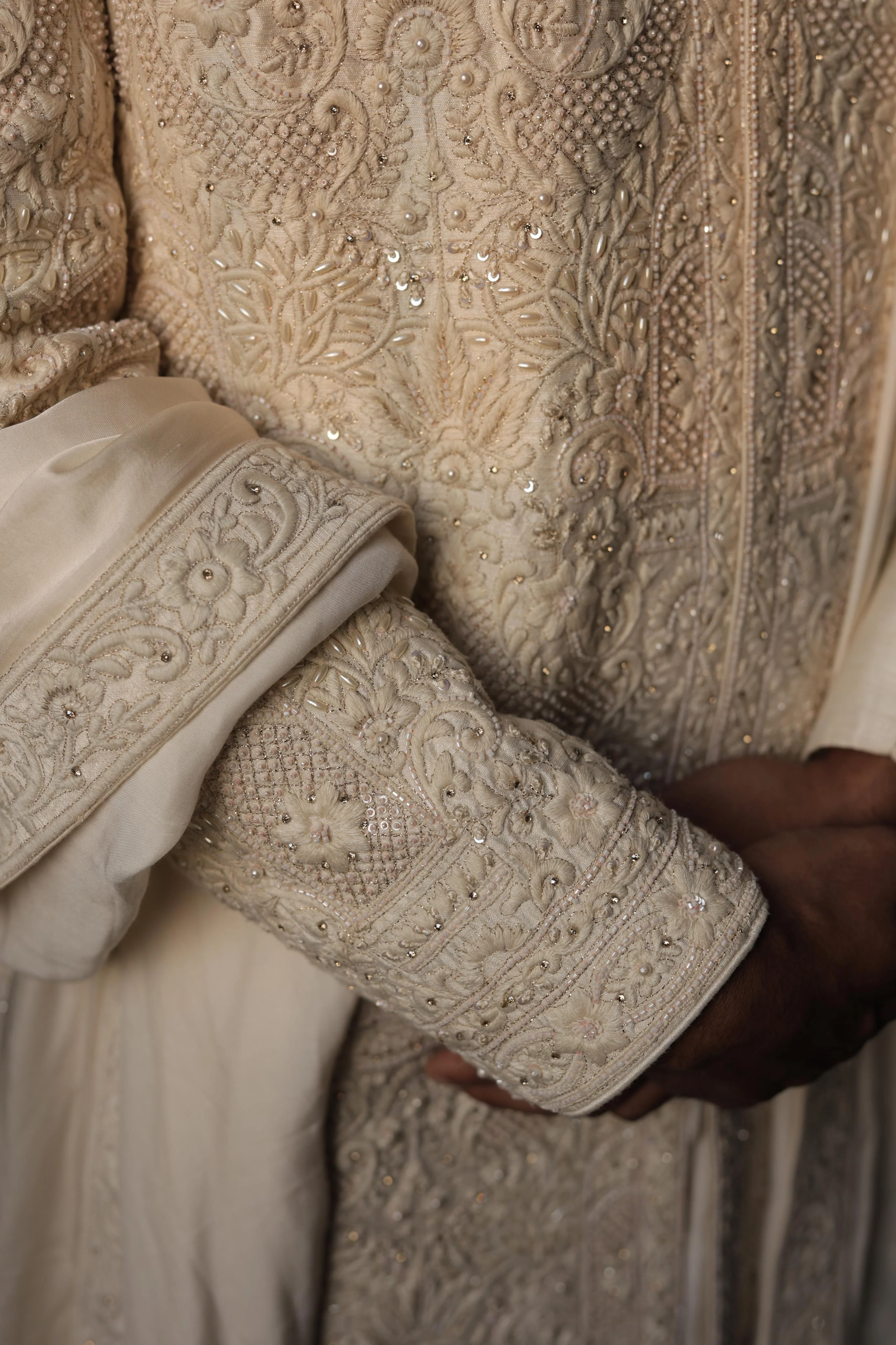 Ivory silk sherwani with intricate embroidery - Image 4