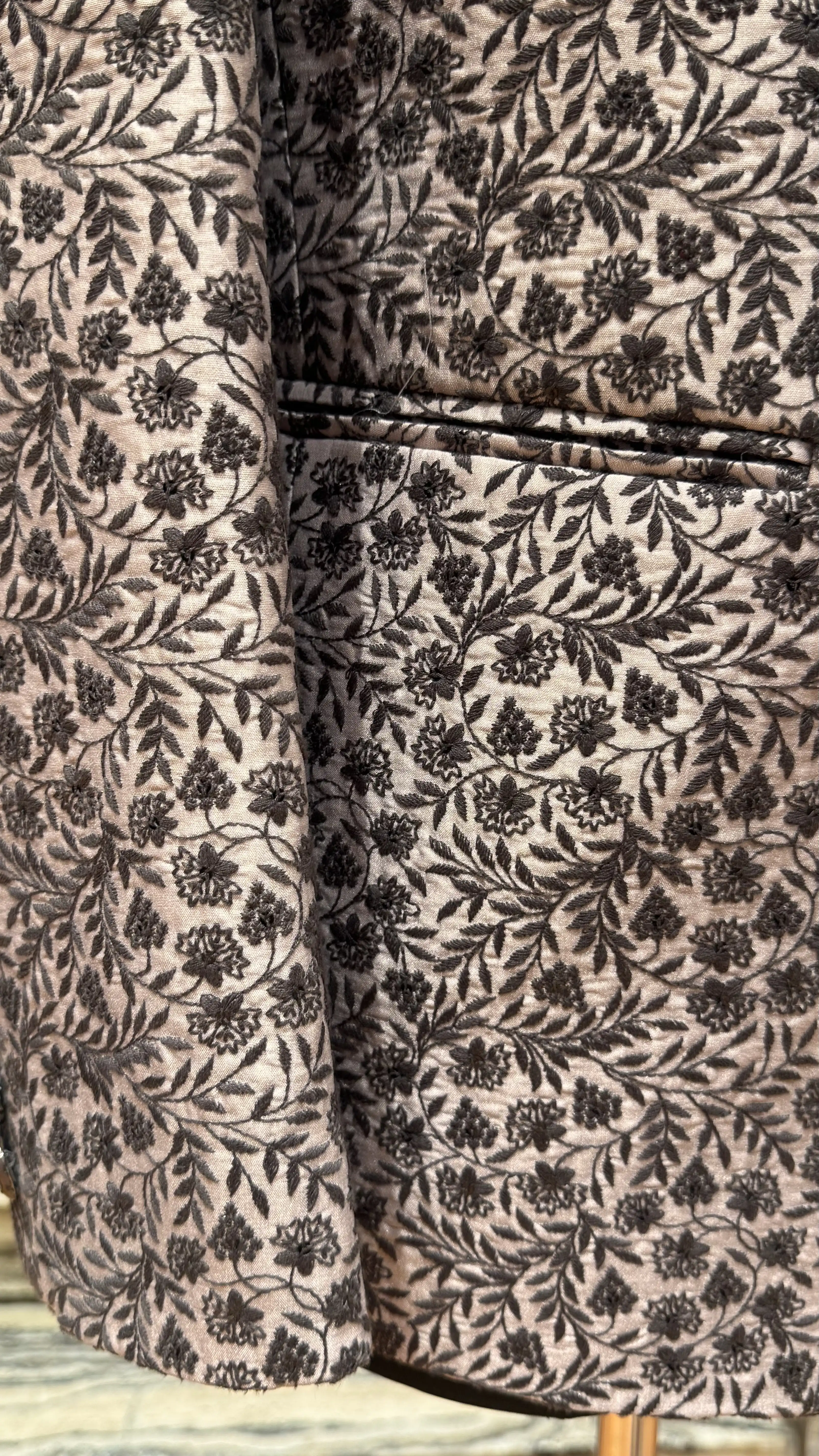 Lavender bandhgala with floral embroidery - Image 3