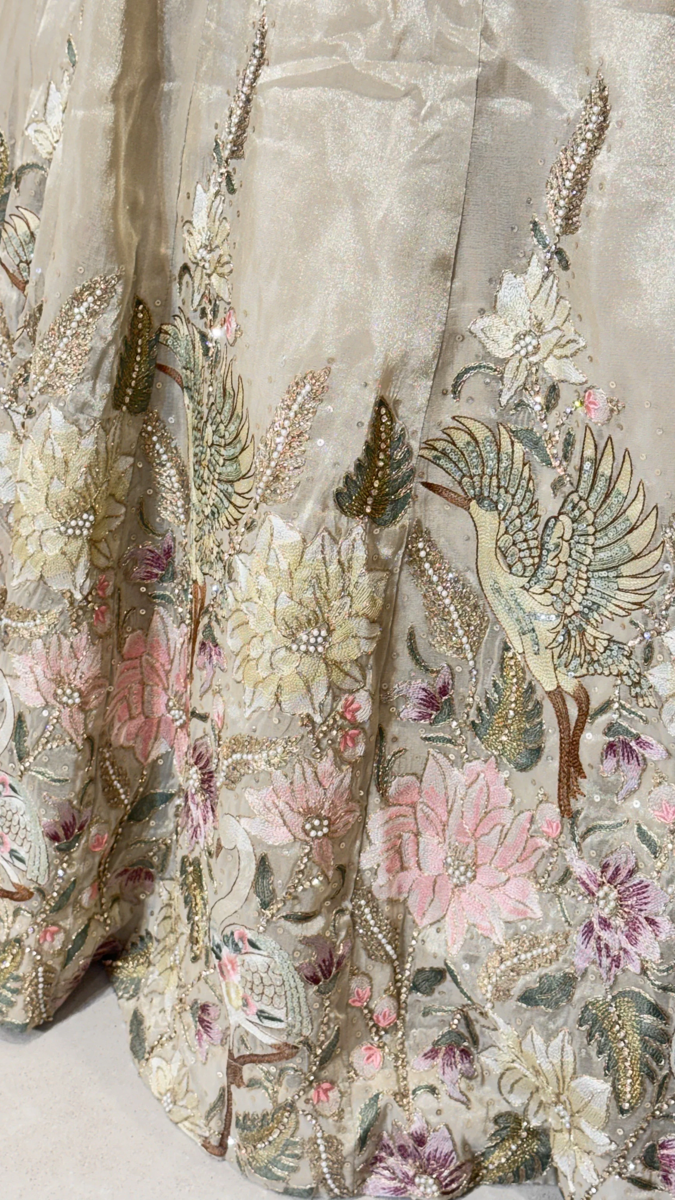 Light gold floral lehenga - Image 3
