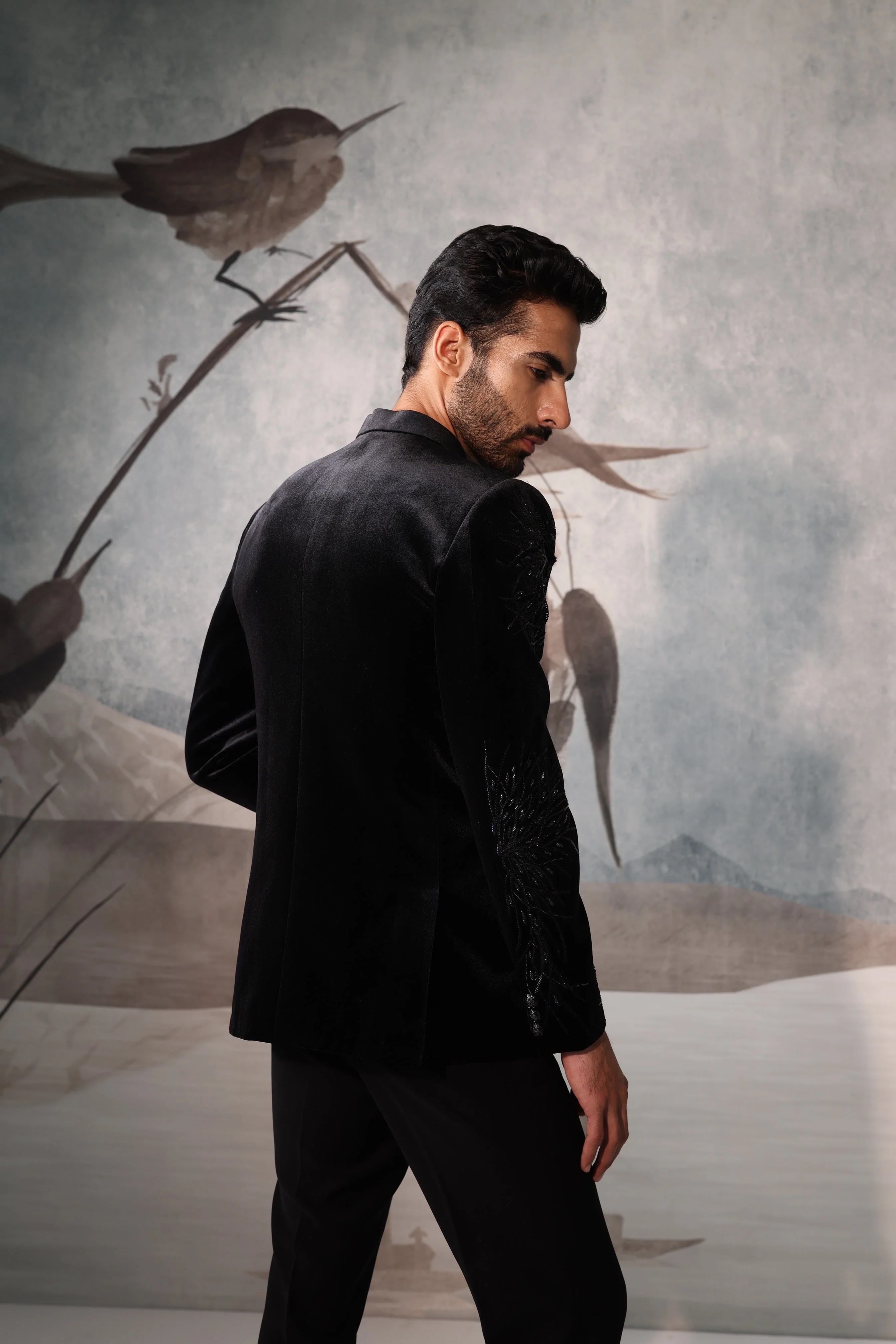Men's Black Bandhgala With Shoulder Sequined Design - Image 5