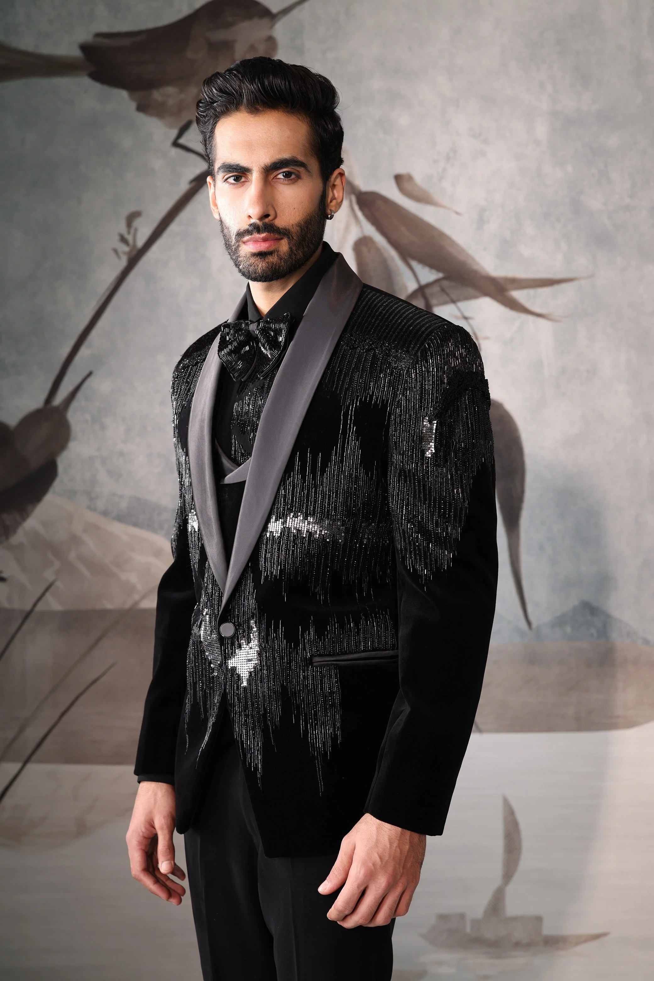 Men's Black tuxedo - Image 2