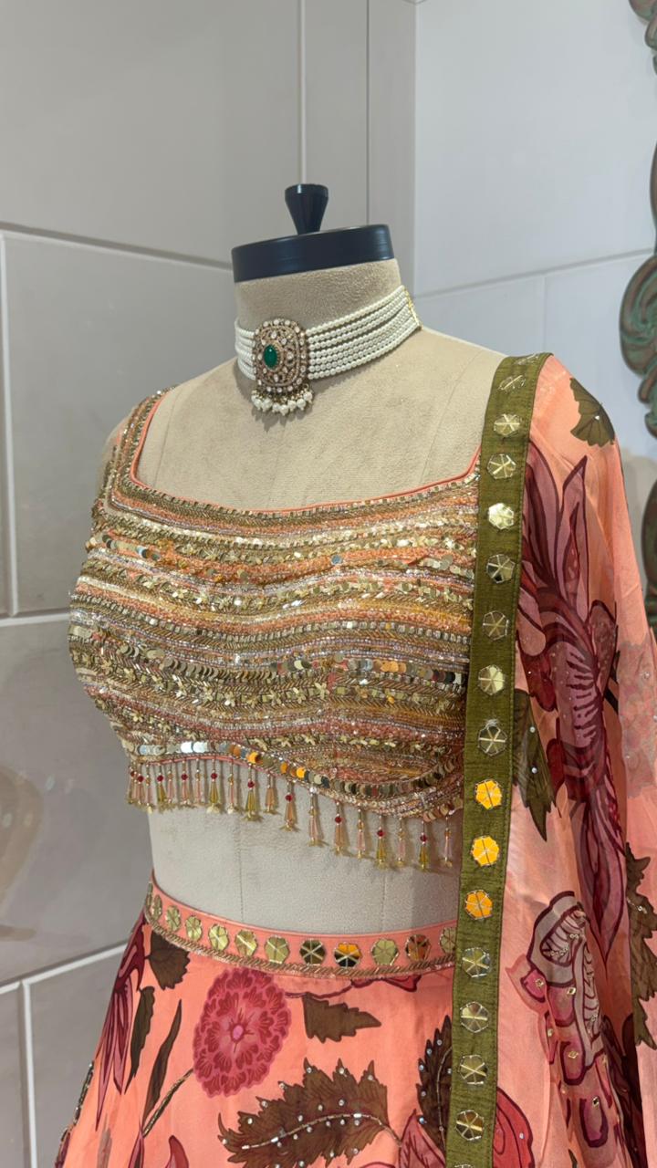 Peach and green floral - Image 2