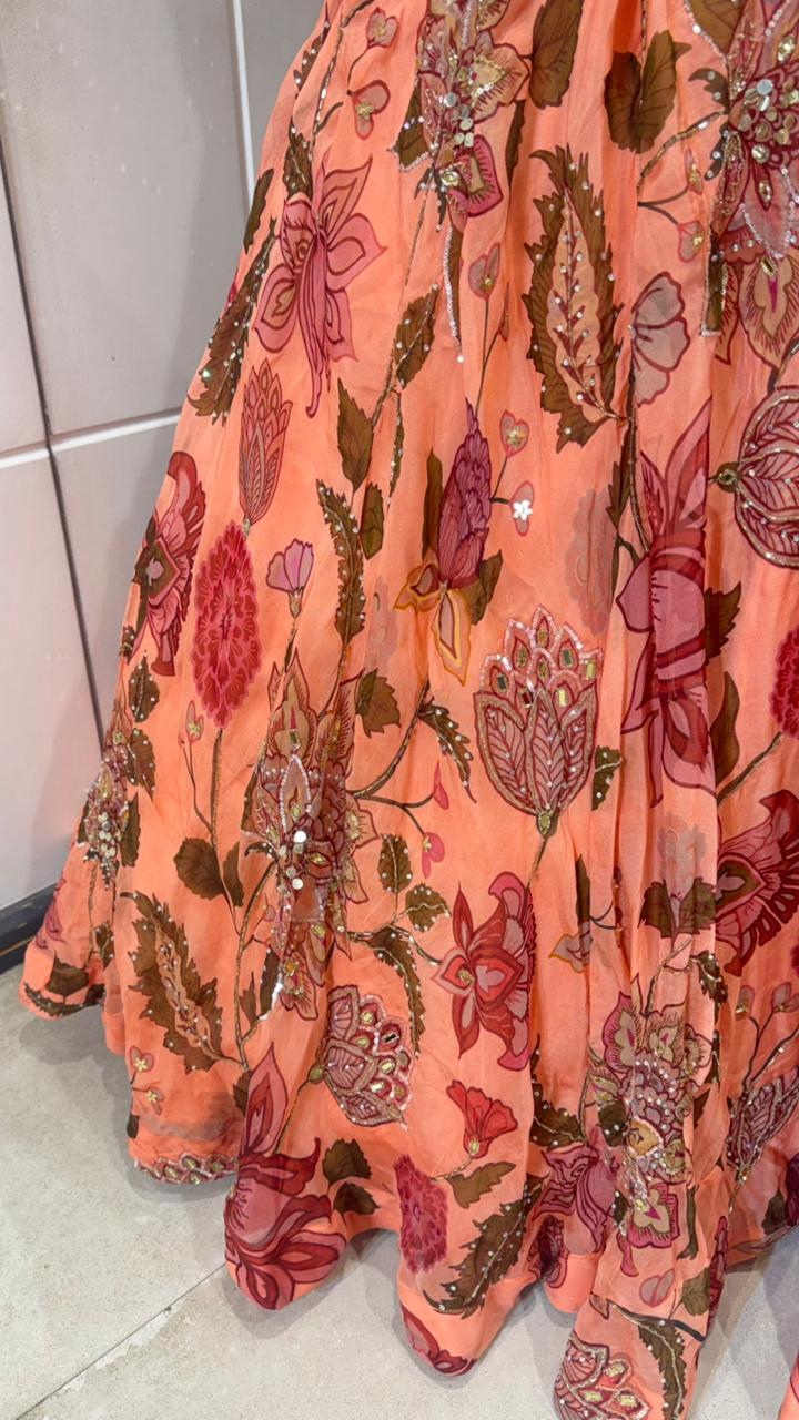 Peach and green floral - Image 4
