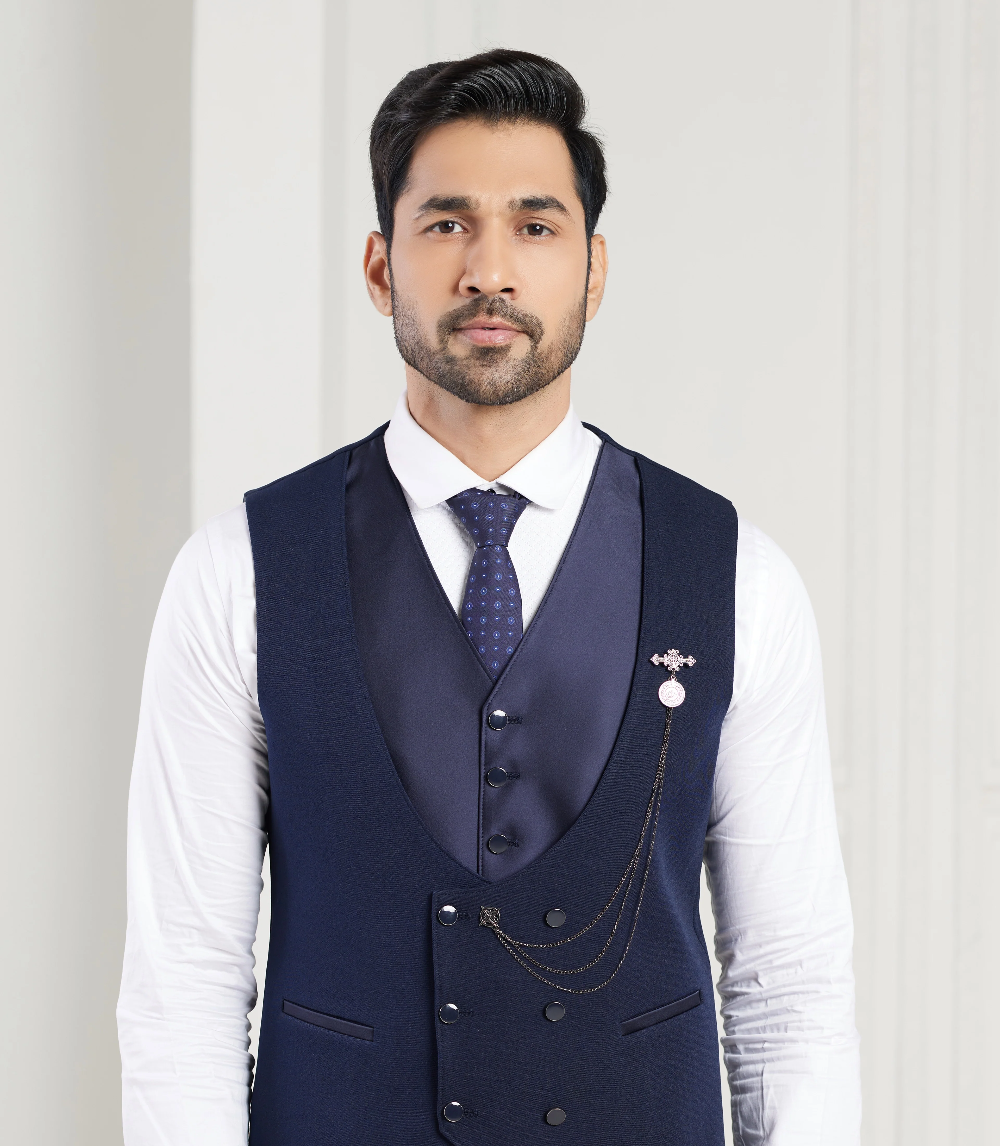 Purple mens tuxedo with threadwork - Image 3