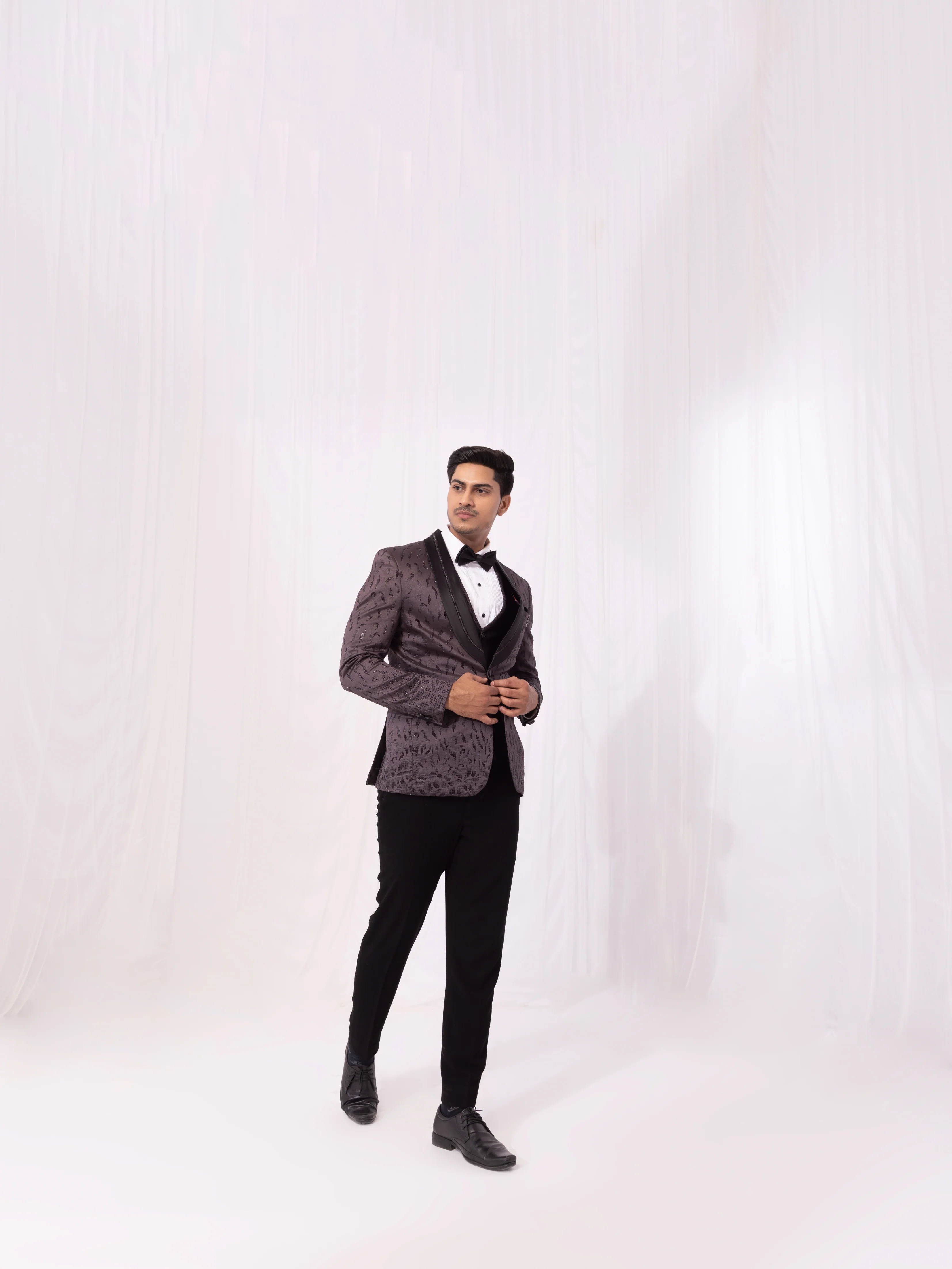THE COKE TUXEDO - Image 3