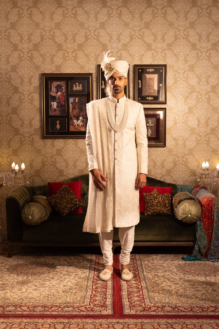 Ivory sherwani for groom - Image 3