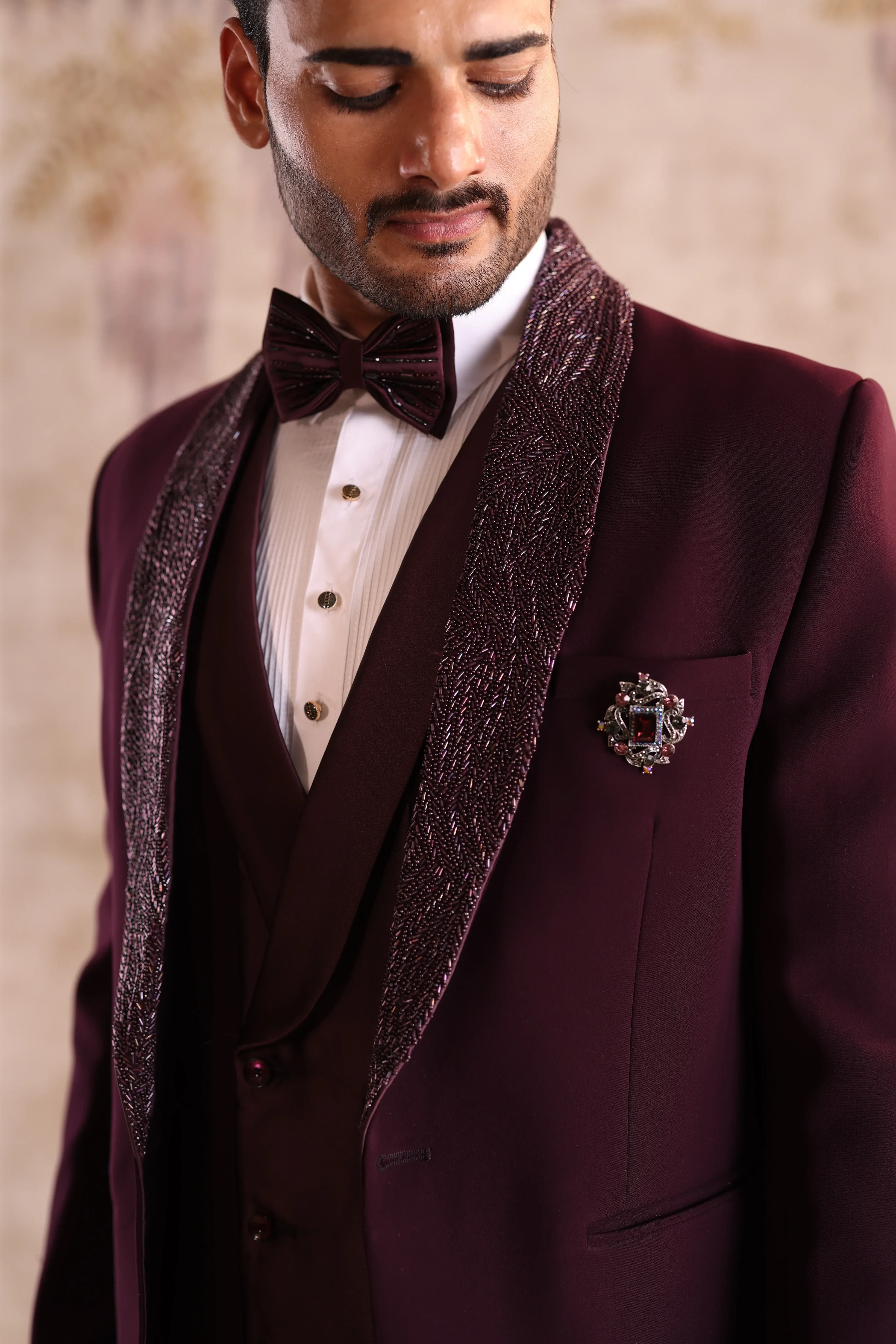 Wine Embroidery shawl detachable lapel tuxedo - Image 3