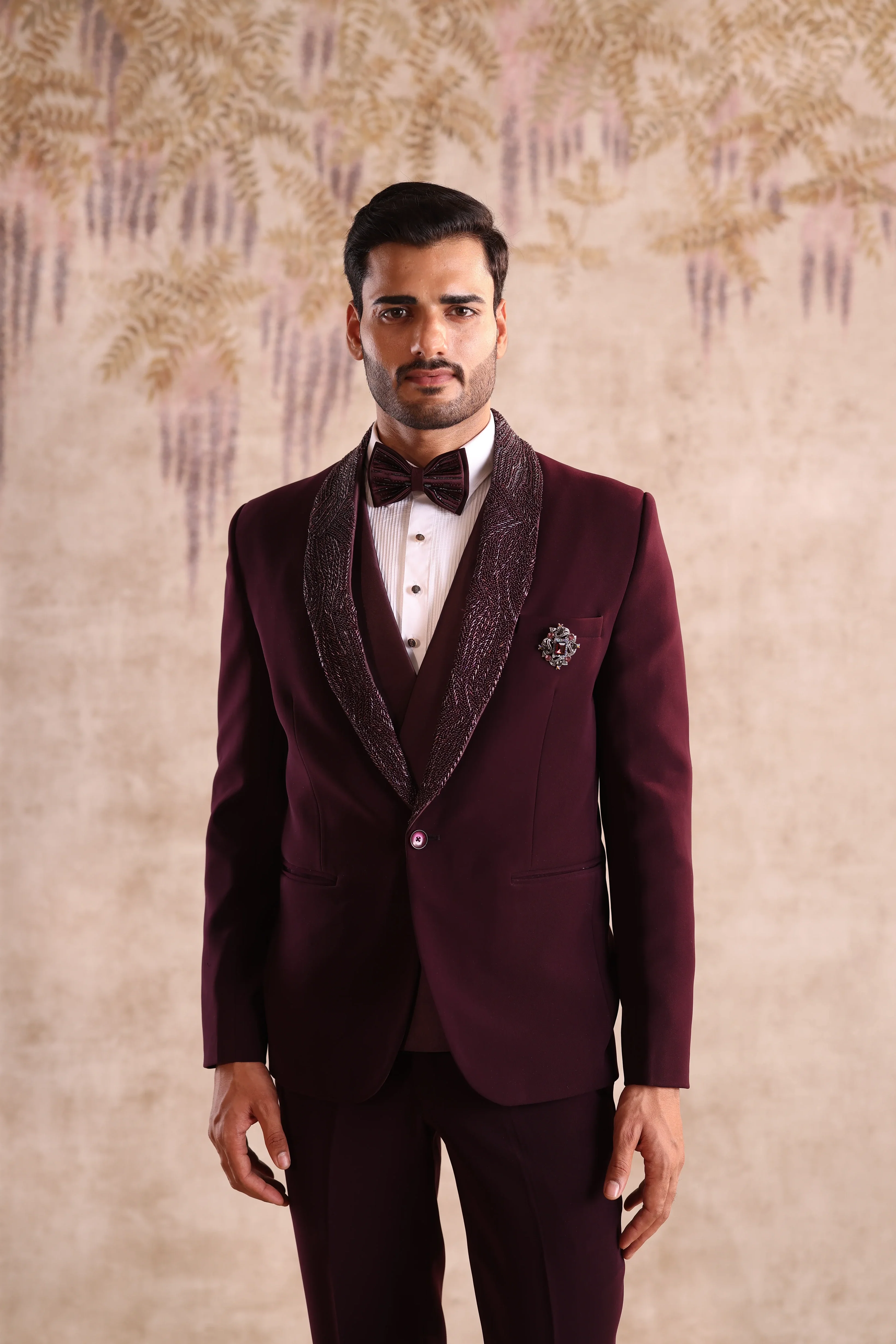 Wine Embroidery shawl detachable lapel tuxedo - Image 4