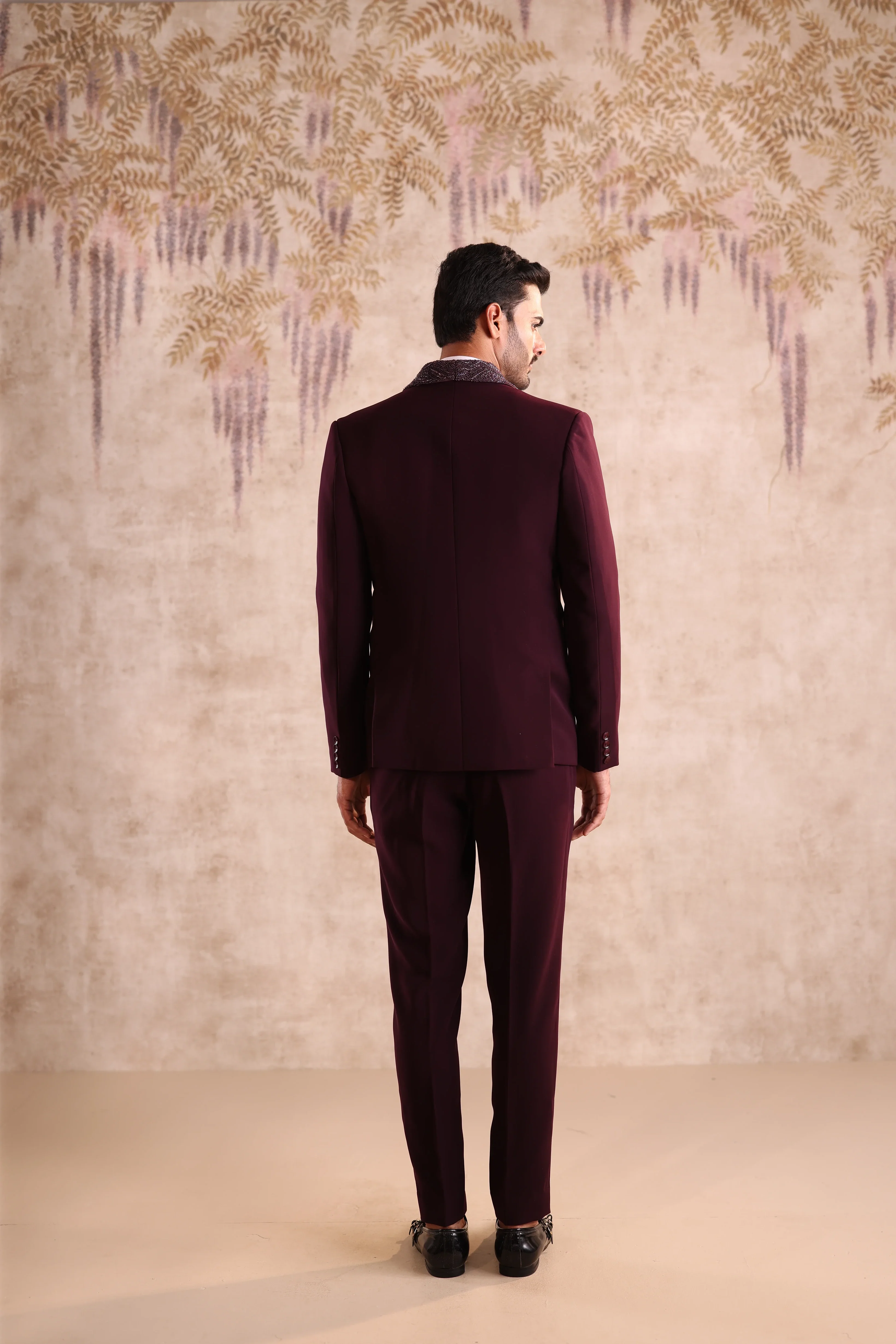 Wine Embroidery shawl detachable lapel tuxedo - Image 5